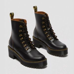 Leona Women's Vintage Smooth Leather Heeled Boots Dr Martens